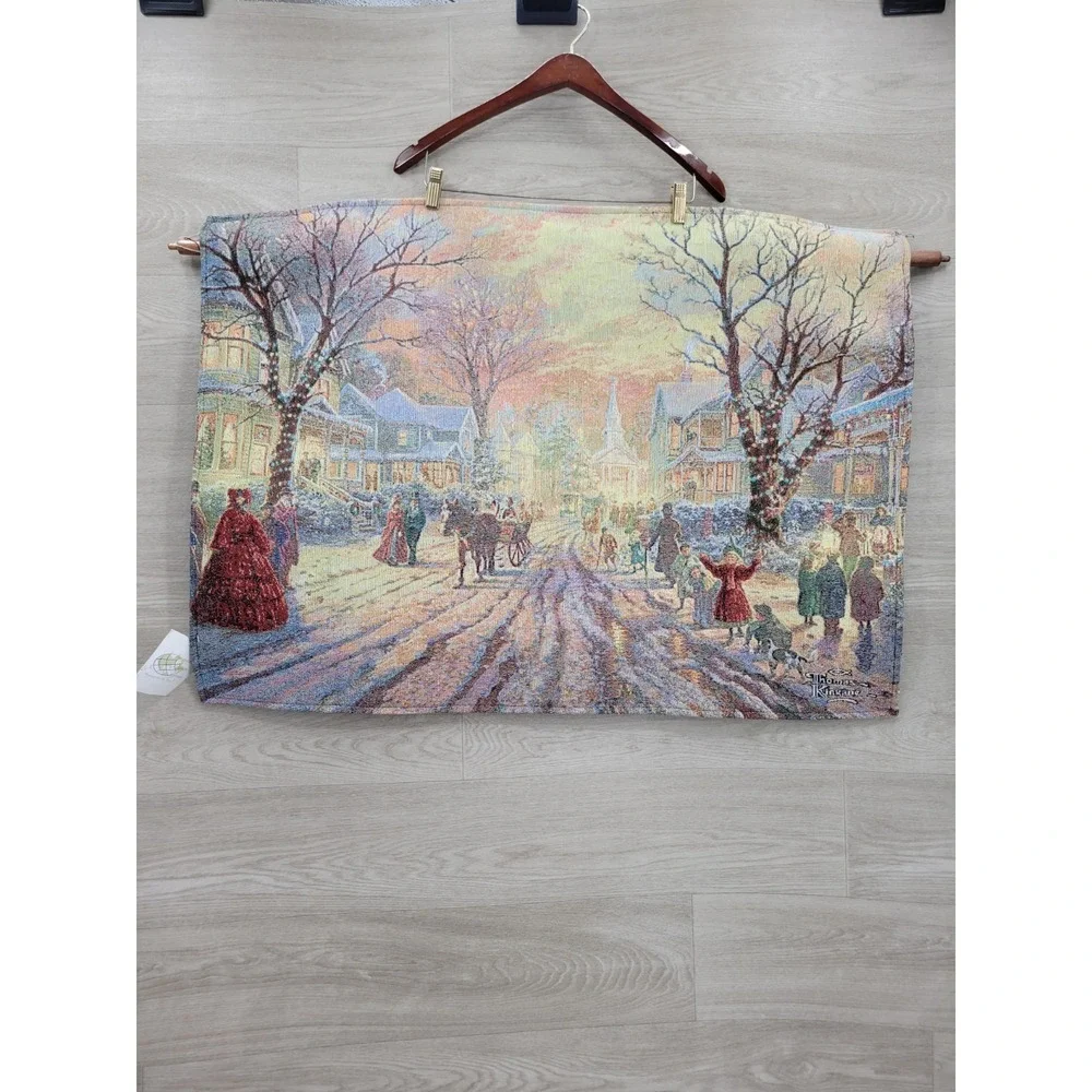 NWT Thomas Kinkade Fiber Optic Wall Tapestry Victorian Xmas Carol Hometown